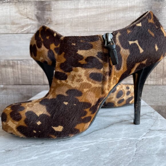 Balenciaga Stiletto Ankle Bootie - Calf Hair - Animal Print - Size 37.5 - GUC - Picture 7 of 16